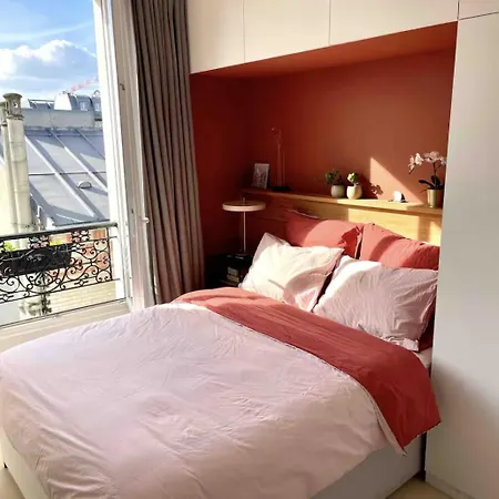 1 Entierement Renovee - Vue Sur Les Toits De - 2 Personnes